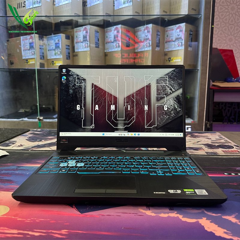 01 Gaming Laptop Asus TUF F15 (RTX 1650 4GB)