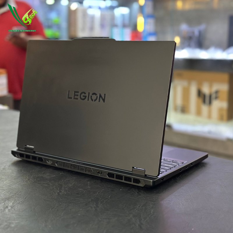 01 1100$ Gaming Laptop Legion Y7000P (RTX5060 8GB)
