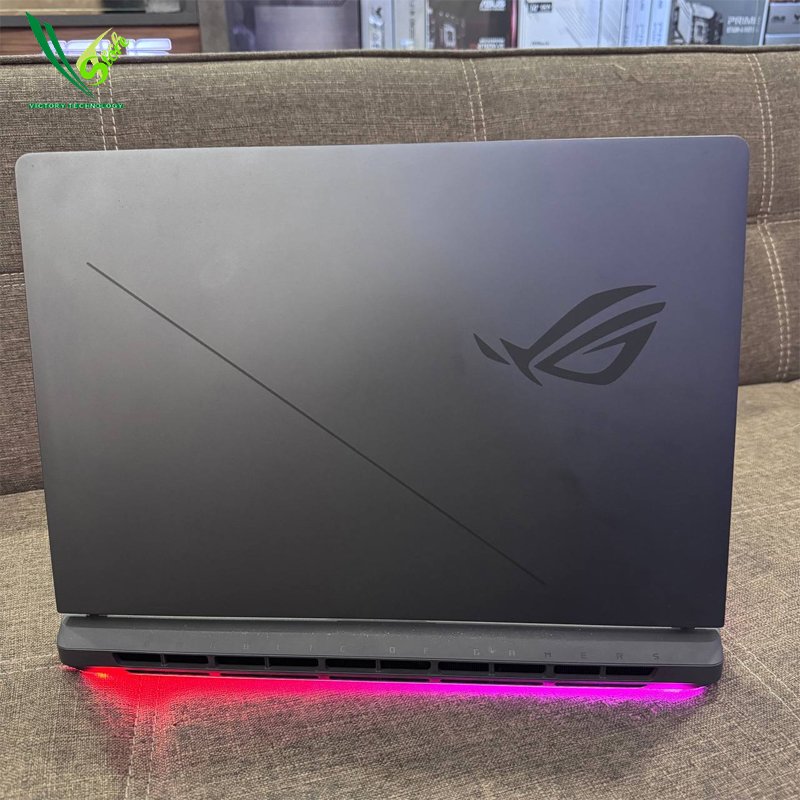 01. 1350$ Gaming Laptop Asus G615JHR-S5097W (RTX5050 8GB)